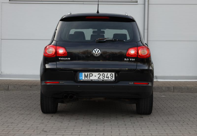 Volkswagen - Tiguan - pic5