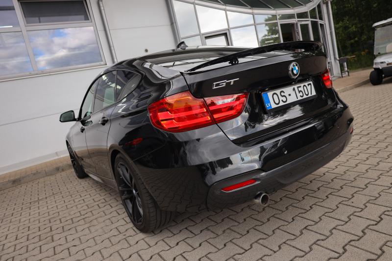 BMW - 320 - pic5