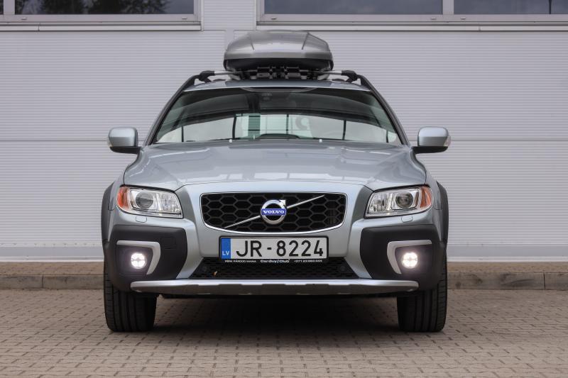 Volvo - XC70 - pic3