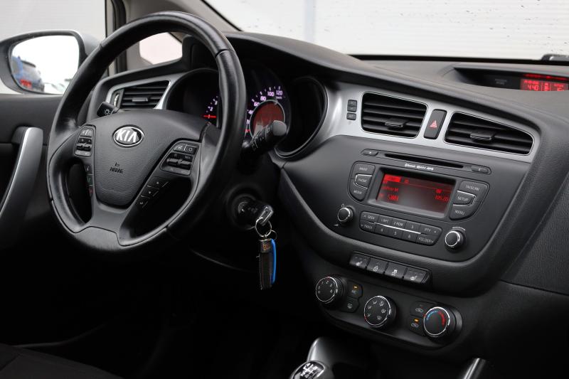 Kia - cee'd - pic9