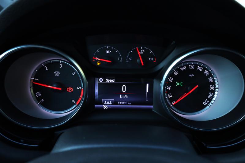 Opel - Astra - pic20