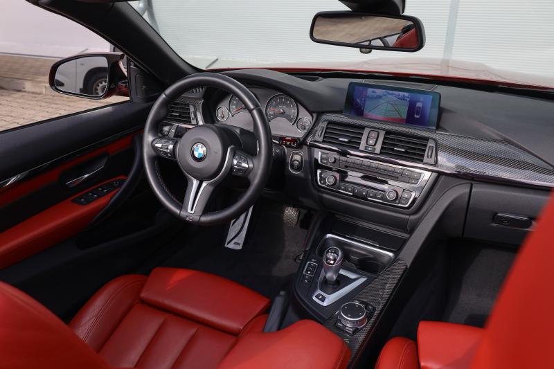 BMW - M4 - pic25