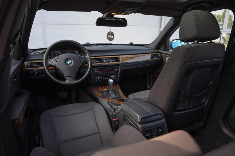 BMW - 318 - pic9