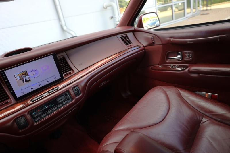 Lincoln - Town Car - pic15