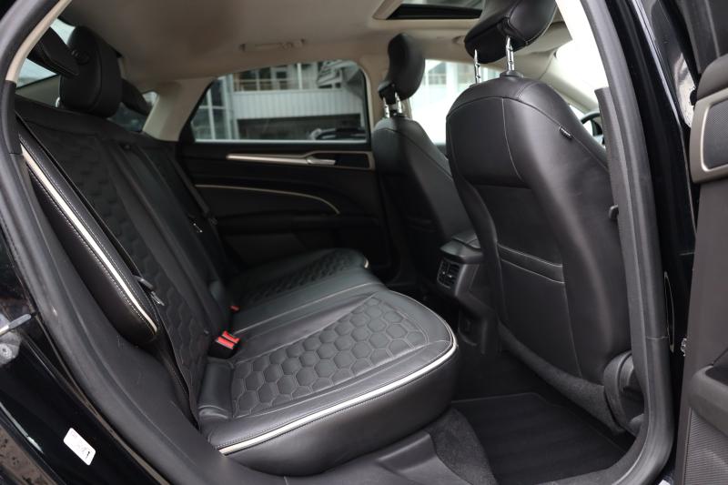 Ford - Mondeo - pic17
