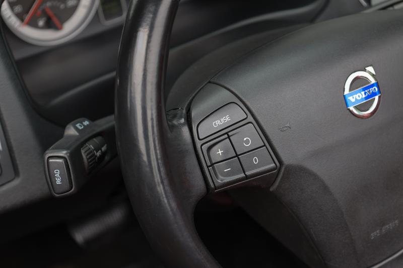 Volvo - C70 - pic17