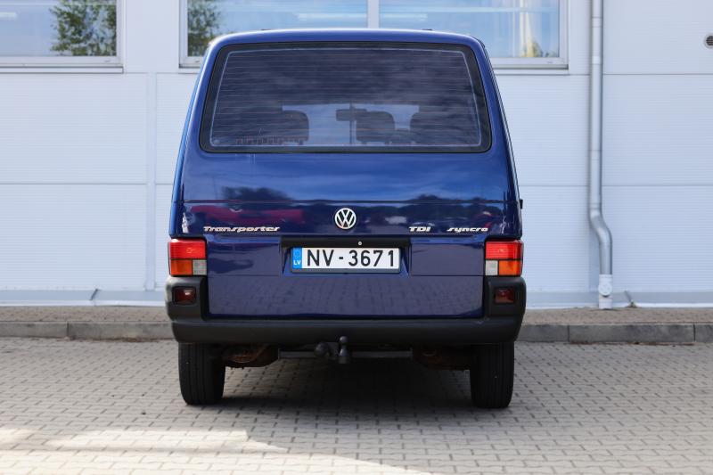 Volkswagen - Transporter - pic5