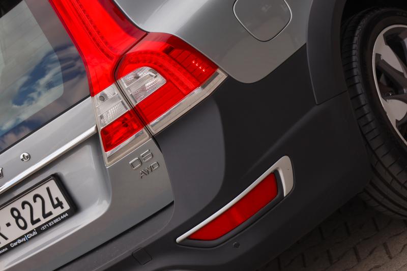 Volvo - XC70 - pic8