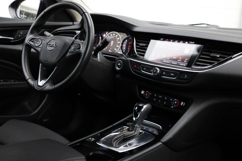 Opel - Insignia - pic13