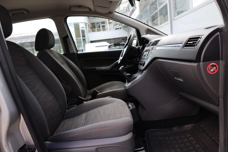 Ford - C-MAX - pic10