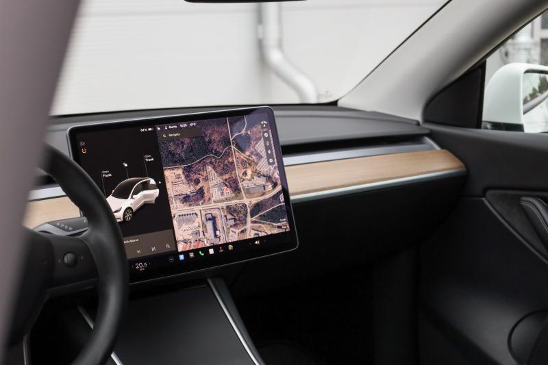Tesla - Model Y - pic11