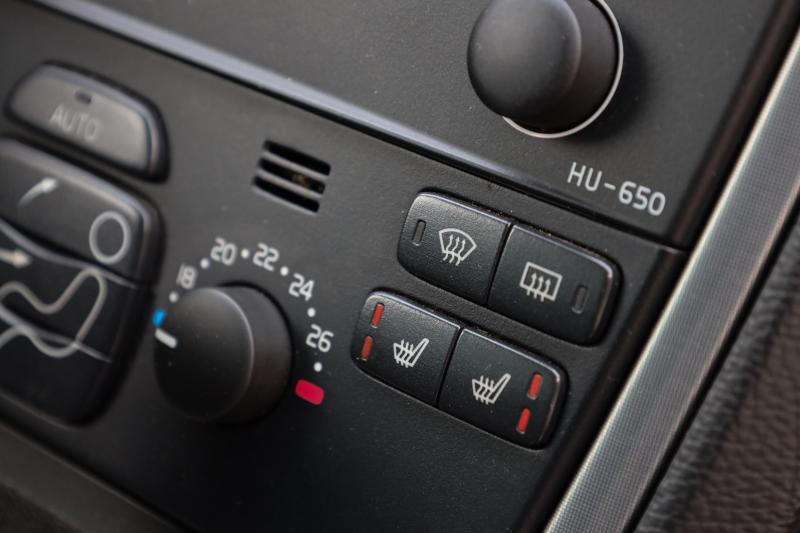 Volvo - XC70 - pic17