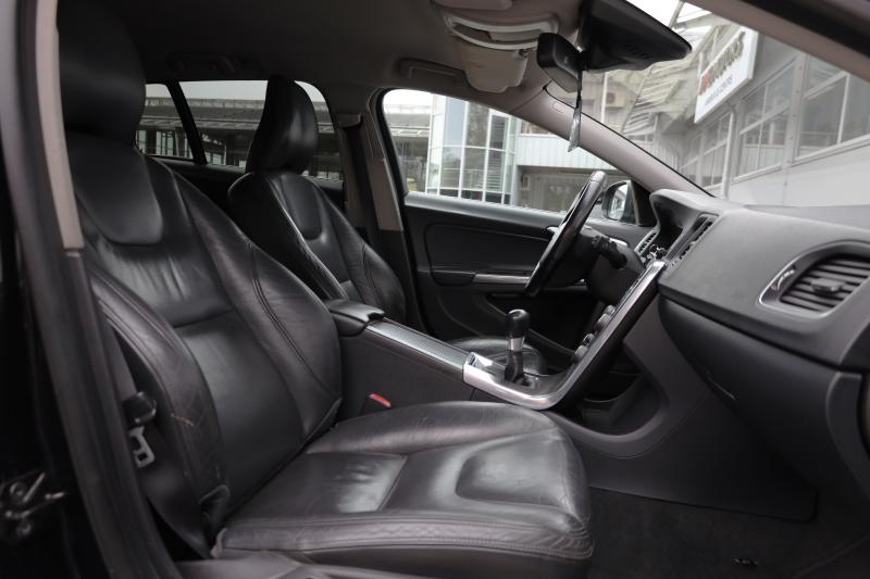 Volvo - V60 - pic14
