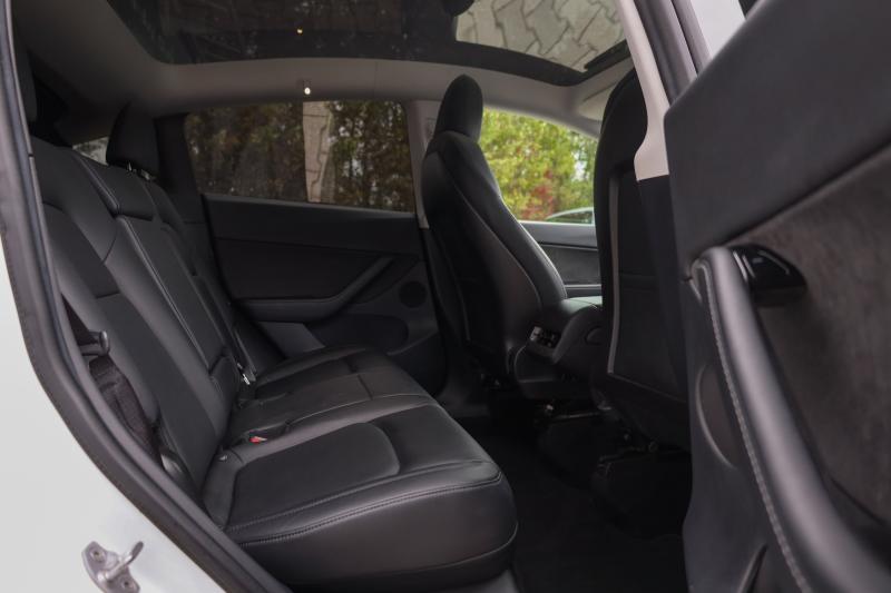 Tesla - Model Y - pic13