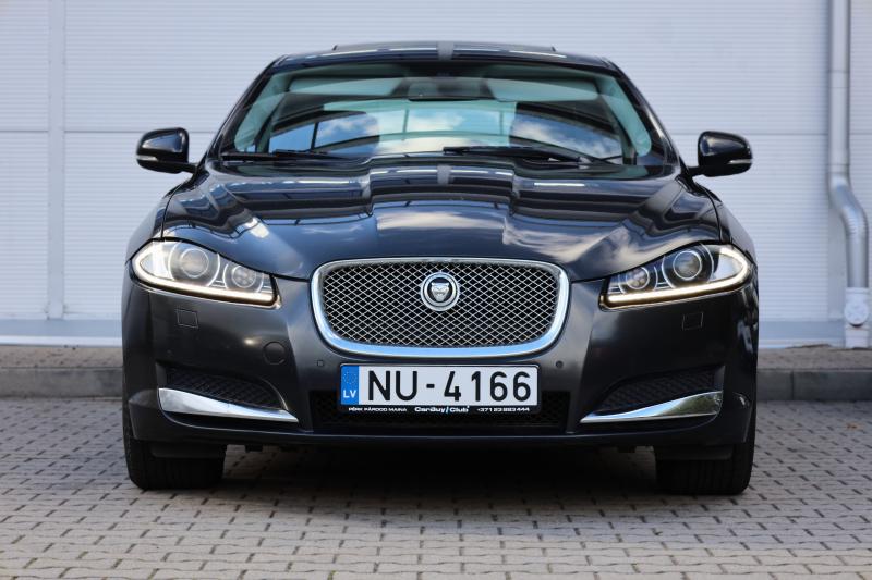 Jaguar - XF - pic2