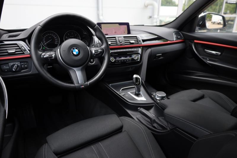 BMW - 320 - pic10