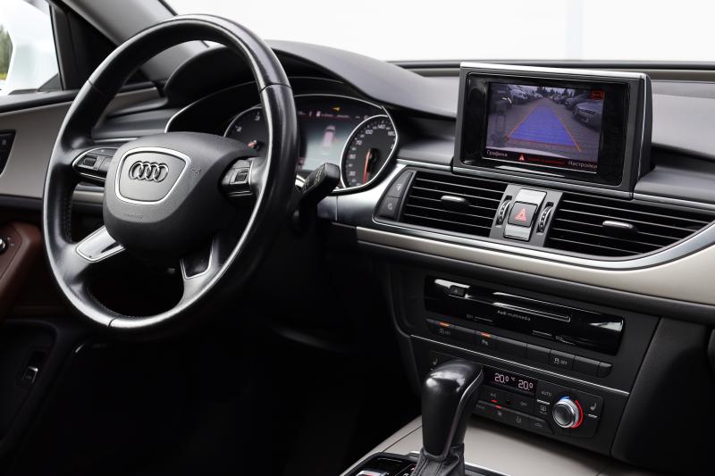 Audi - A6 - pic14
