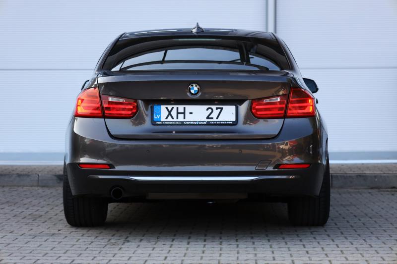 BMW - 320 - pic6