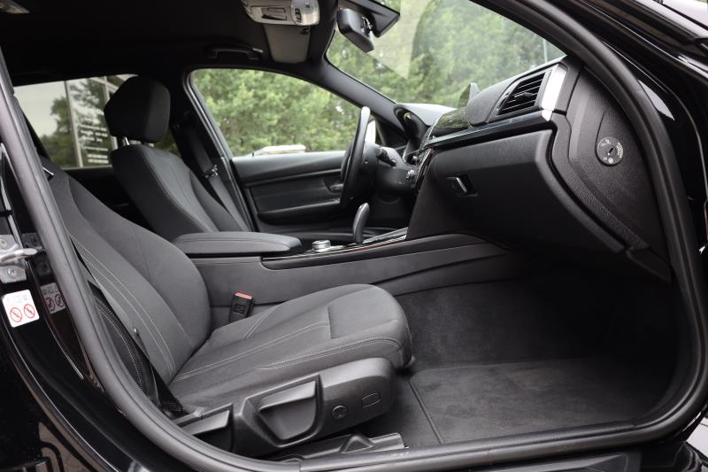 BMW - 320 - pic14