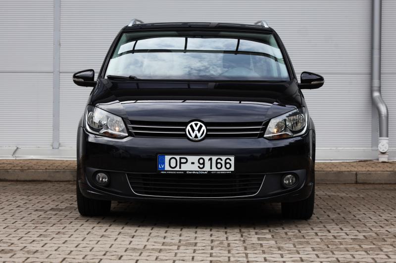 Volkswagen - Touran - pic3