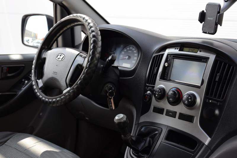Hyundai - H1 - pic10