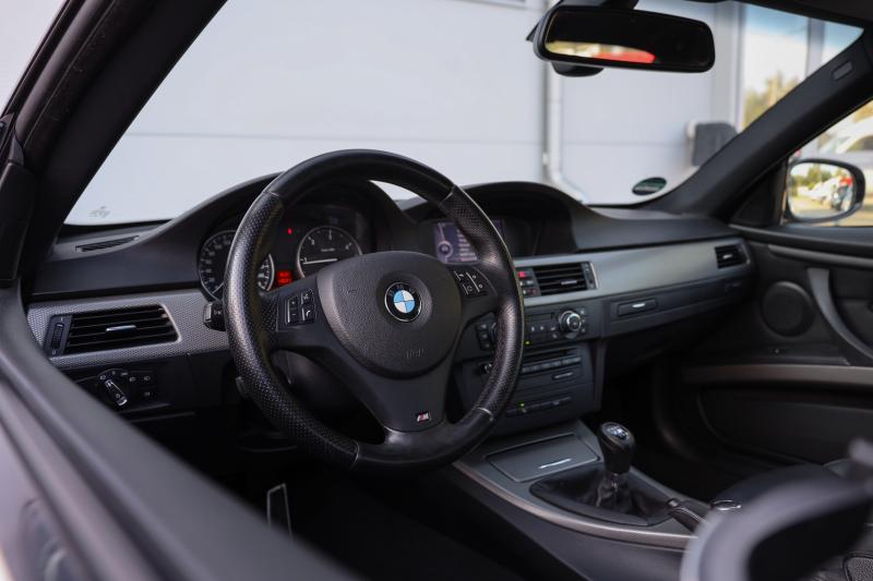 BMW - 320 - pic12