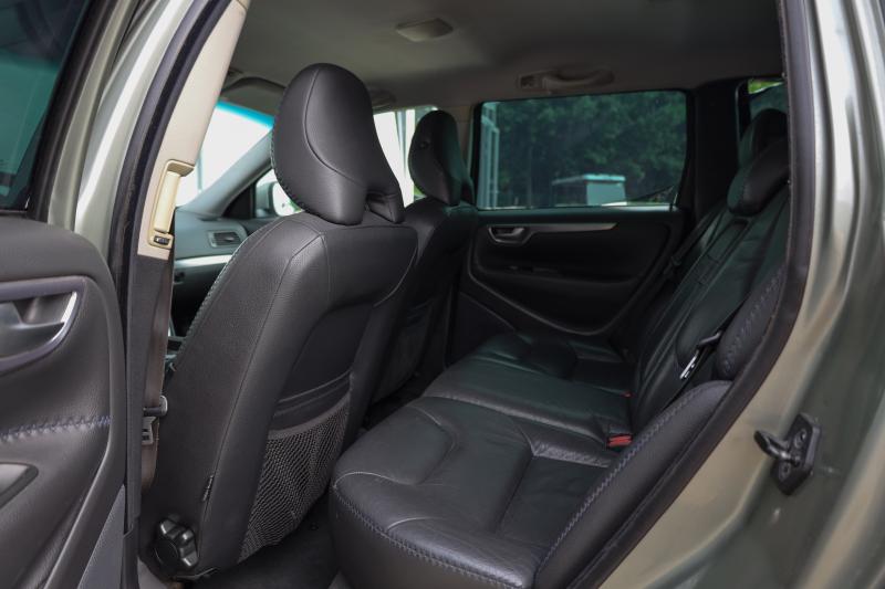 Volvo - XC70 - pic13