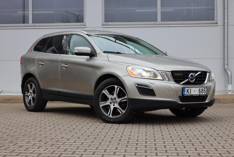 Volvo - XC60 - pic3