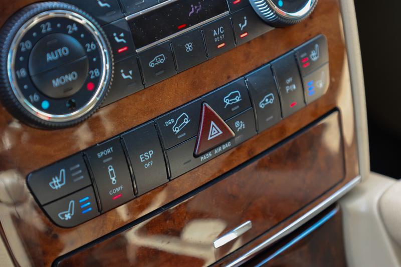 Mercedes-Benz - ML320 - pic14