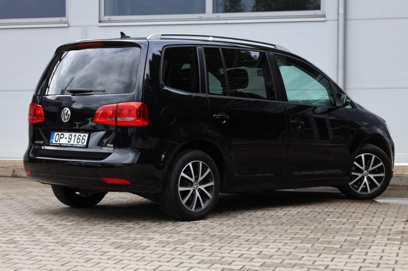 Volkswagen - Touran - pic8
