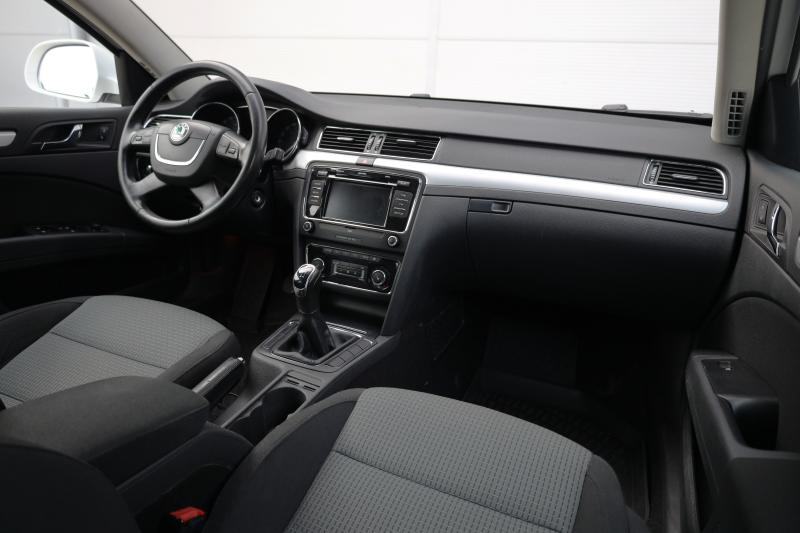 Skoda - Superb - pic11
