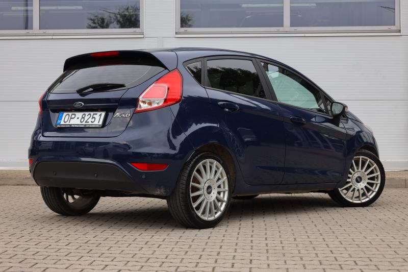 Ford - Fiesta - pic6