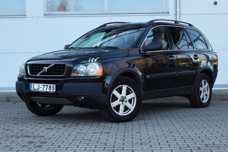 Volvo - XC90 - pic1