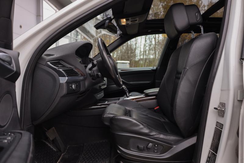 BMW - X5 - pic11