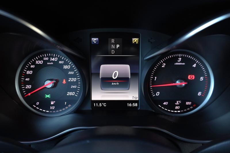 Mercedes-Benz - GLC350 - pic19