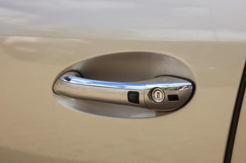 Mercedes-Benz - ML320 - pic8
