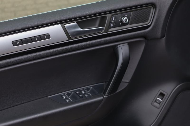 Volkswagen - Touareg - pic12