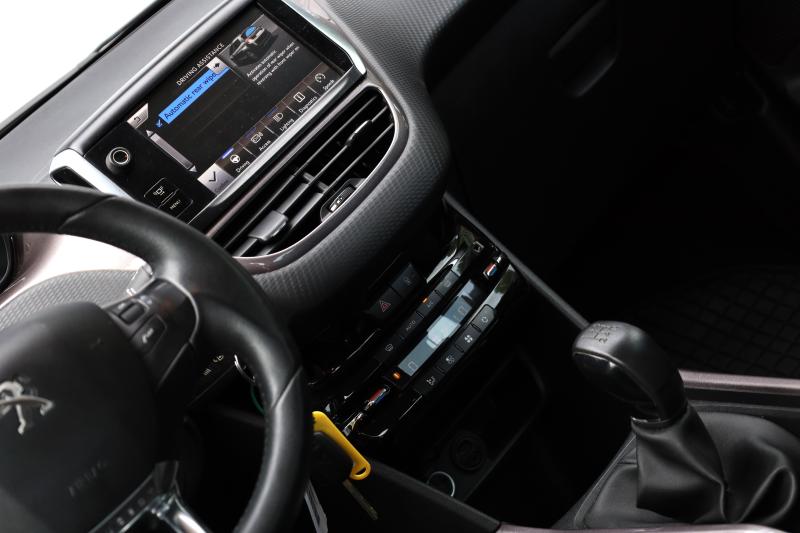 Peugeot - 2008 - pic9