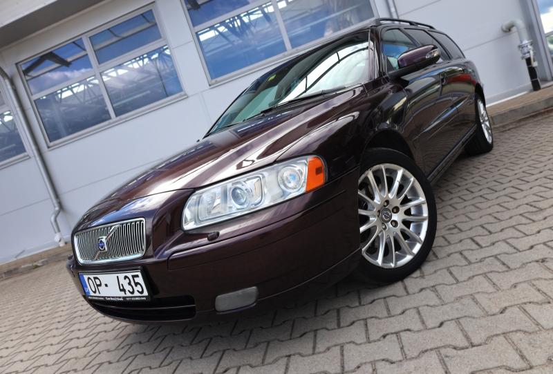Volvo - V70 - pic2