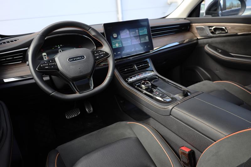 Skywell - ET5 - pic9