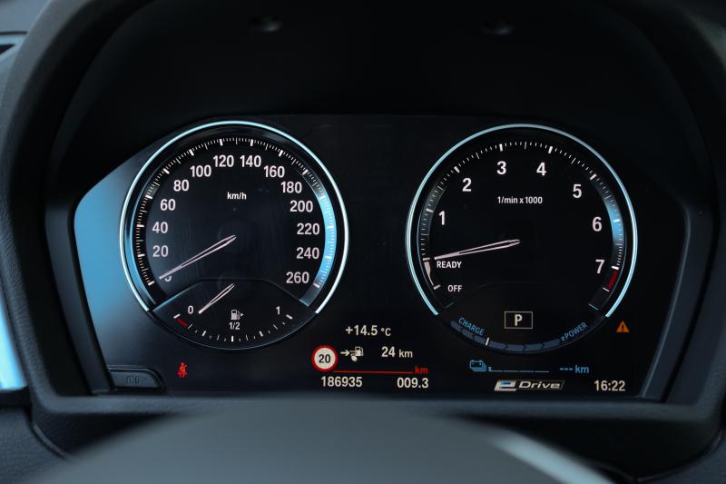 BMW - X1 - pic11
