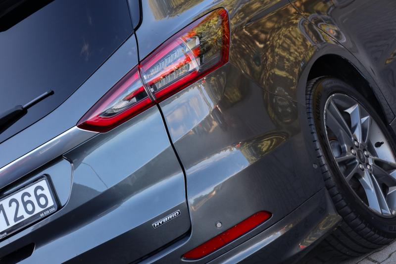 Ford - S-MAX - pic9
