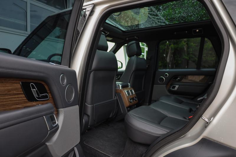 Land Rover - Range Rover - pic16