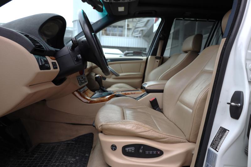 BMW - X5 - pic9