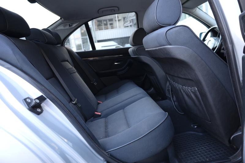 BMW - 525 - pic15