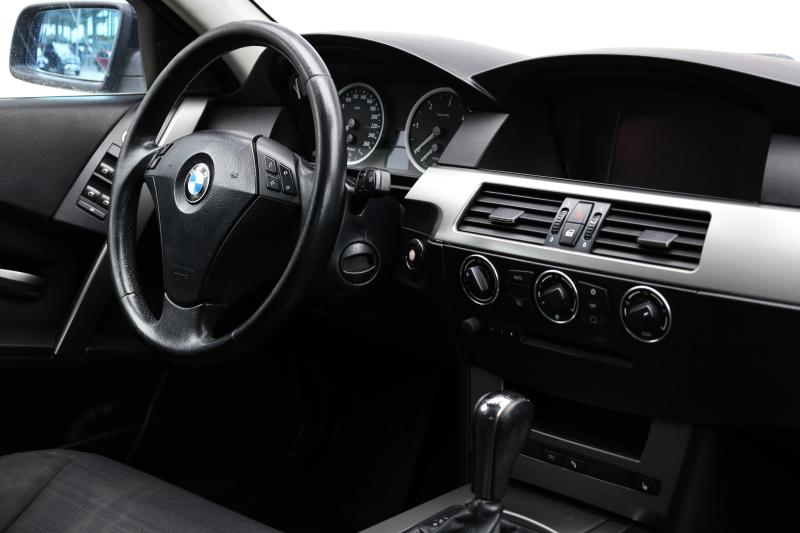 BMW - 525 - pic9