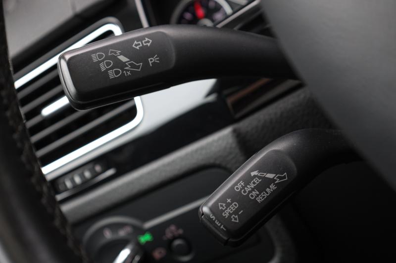 Volkswagen - Touareg - pic10