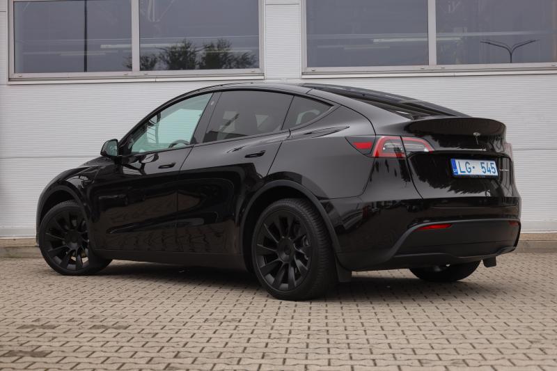 Tesla - Model Y - pic6