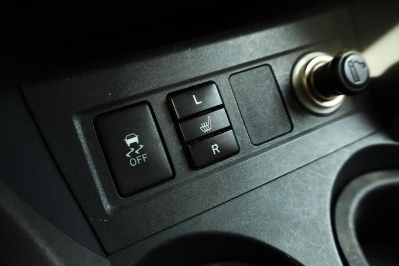 Toyota - RAV4 - pic15