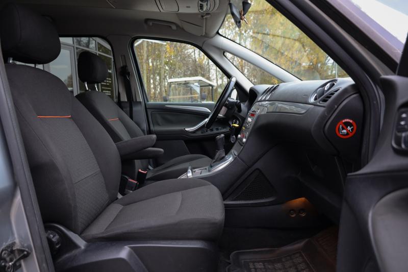 Ford - Galaxy - pic14